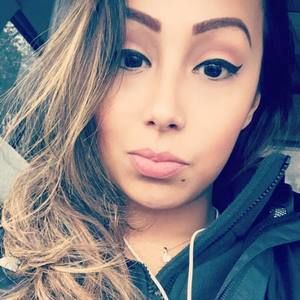 Meet your Posher, Stephany